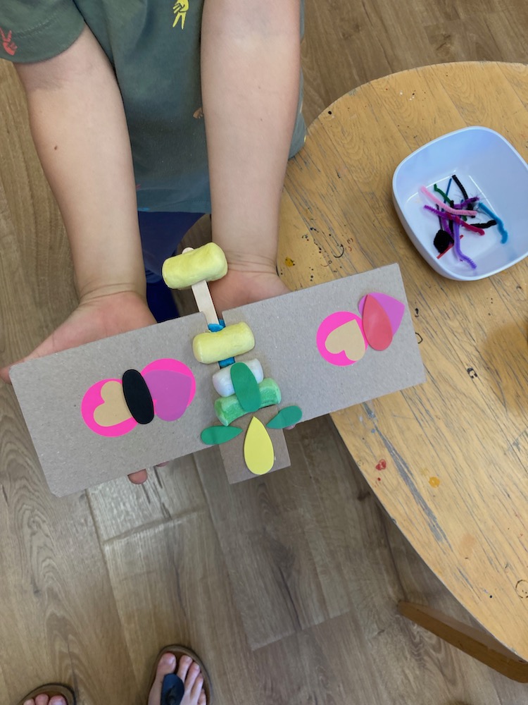 Draw, Paint, Build for 4-5s: Mondays at 1:00 (Spring 2022)